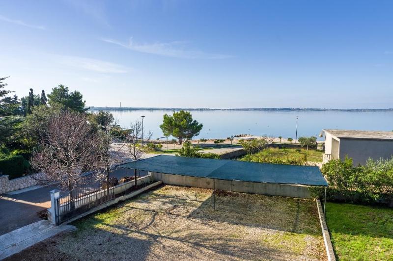 Apartment Nin - Vrsi At The Beach Exterior foto