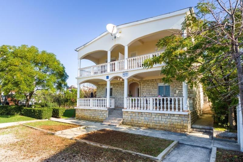 Apartment Nin - Vrsi At The Beach Exterior foto