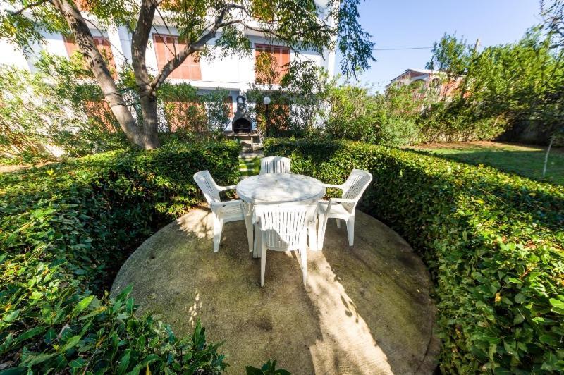 Apartment Nin - Vrsi At The Beach Exterior foto